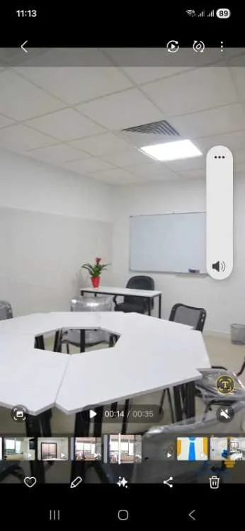 12 tables – modulables excellent État