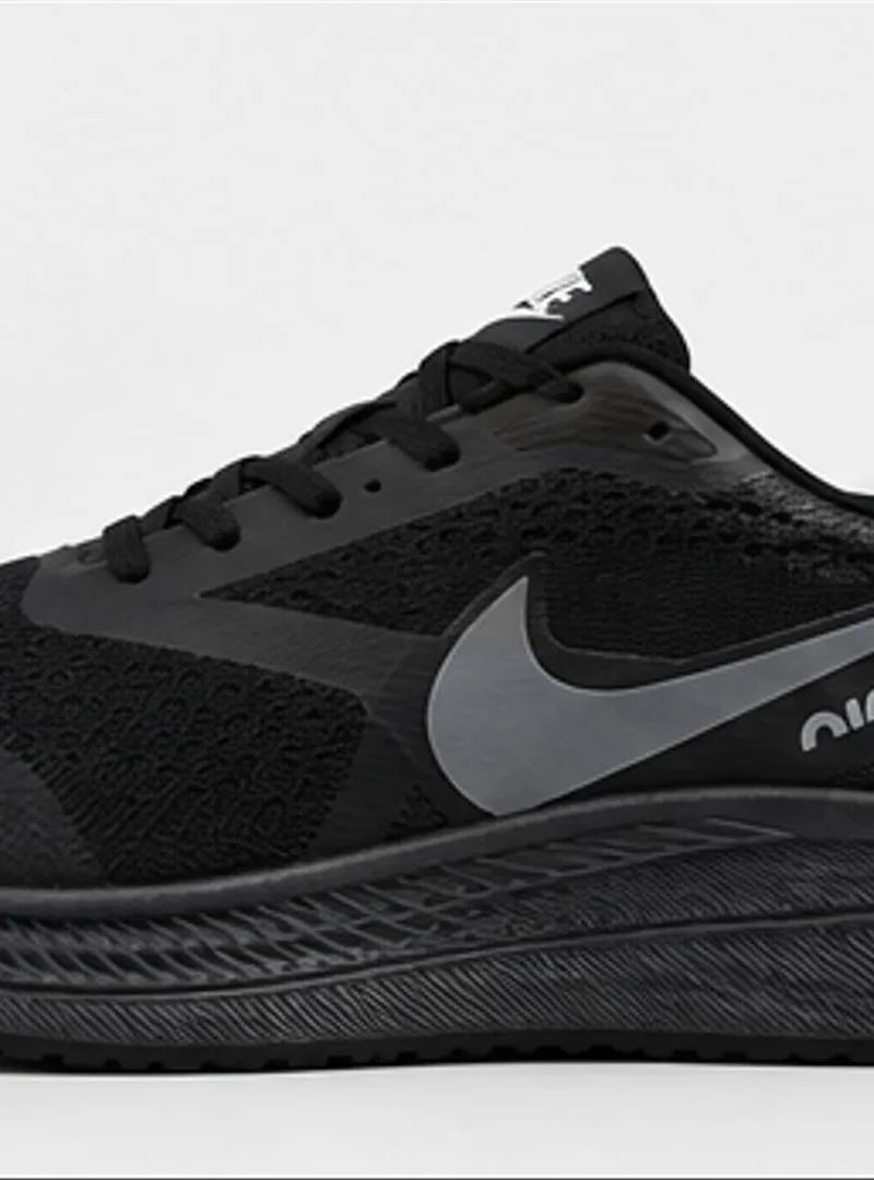 Baskets Air Zoom au design moderne et sportif