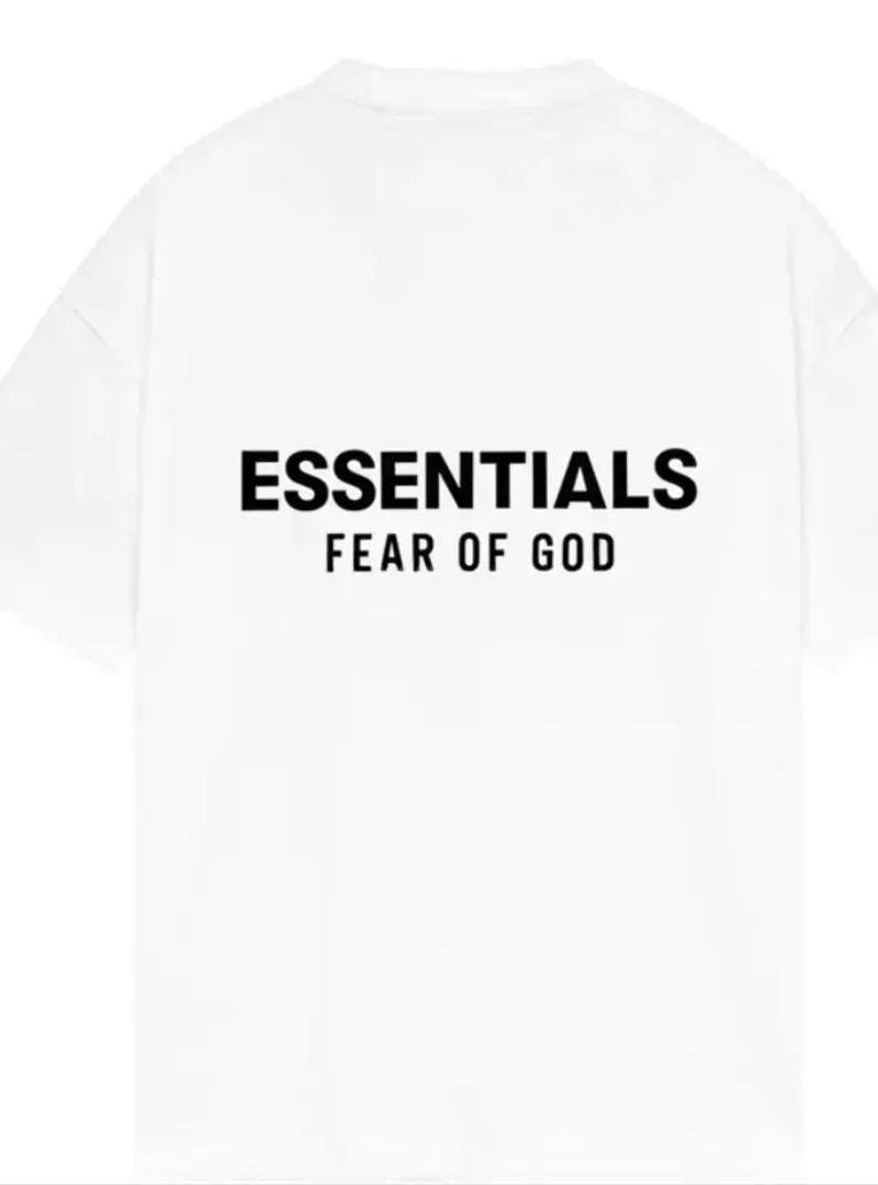 T-shirts essentiel neufs toutes tailles/couleurs.
