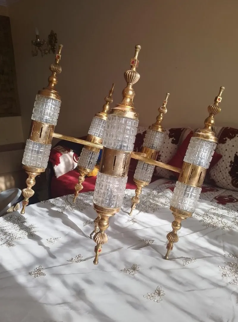 Lustre en cuivre avec verre en cristal