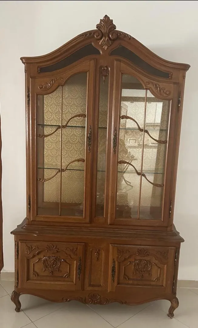 Armoire en bois