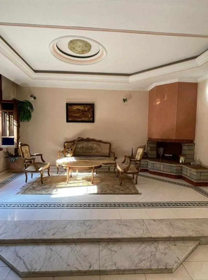 Villa spacieuse à louer – 25 000 DH/mois