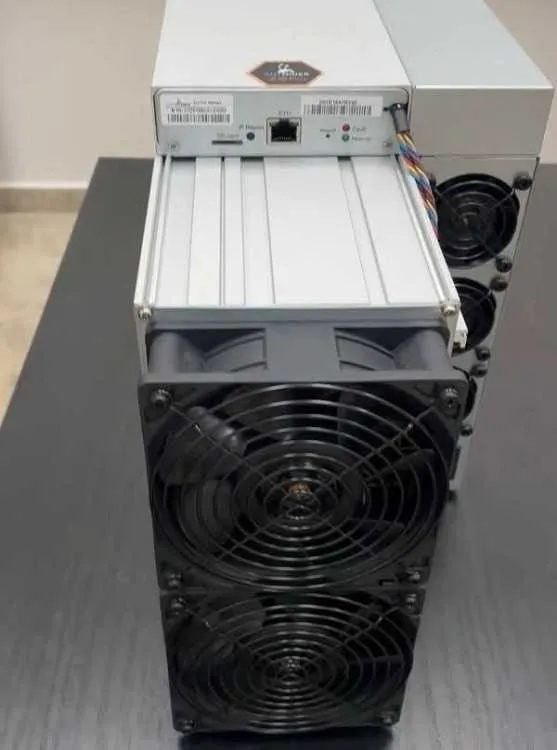 Mineur Bitmain Antminer Z15 Pro 860k/s 2780W à ven