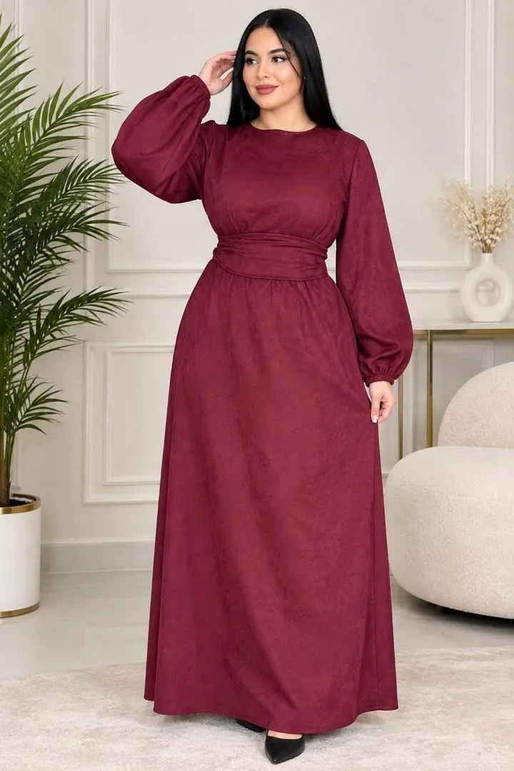 1/2 Robe / Ensemble avec jupe et ceinture