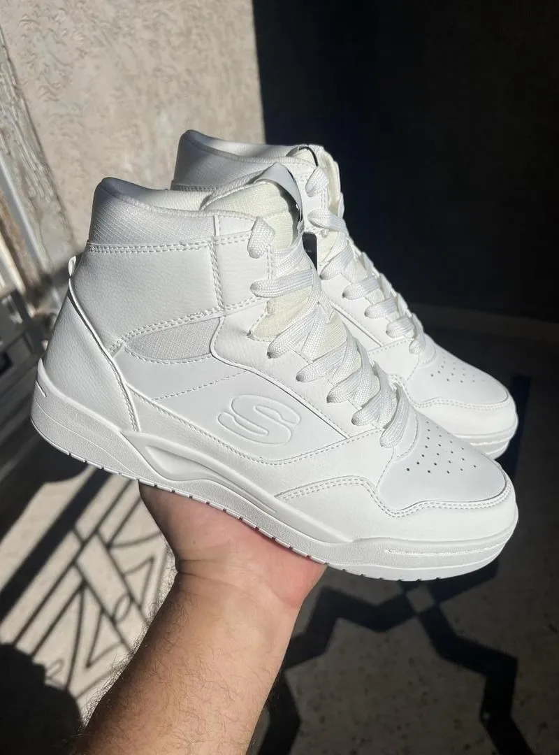 Skechers 41 💯 original neuves de l'extérieur