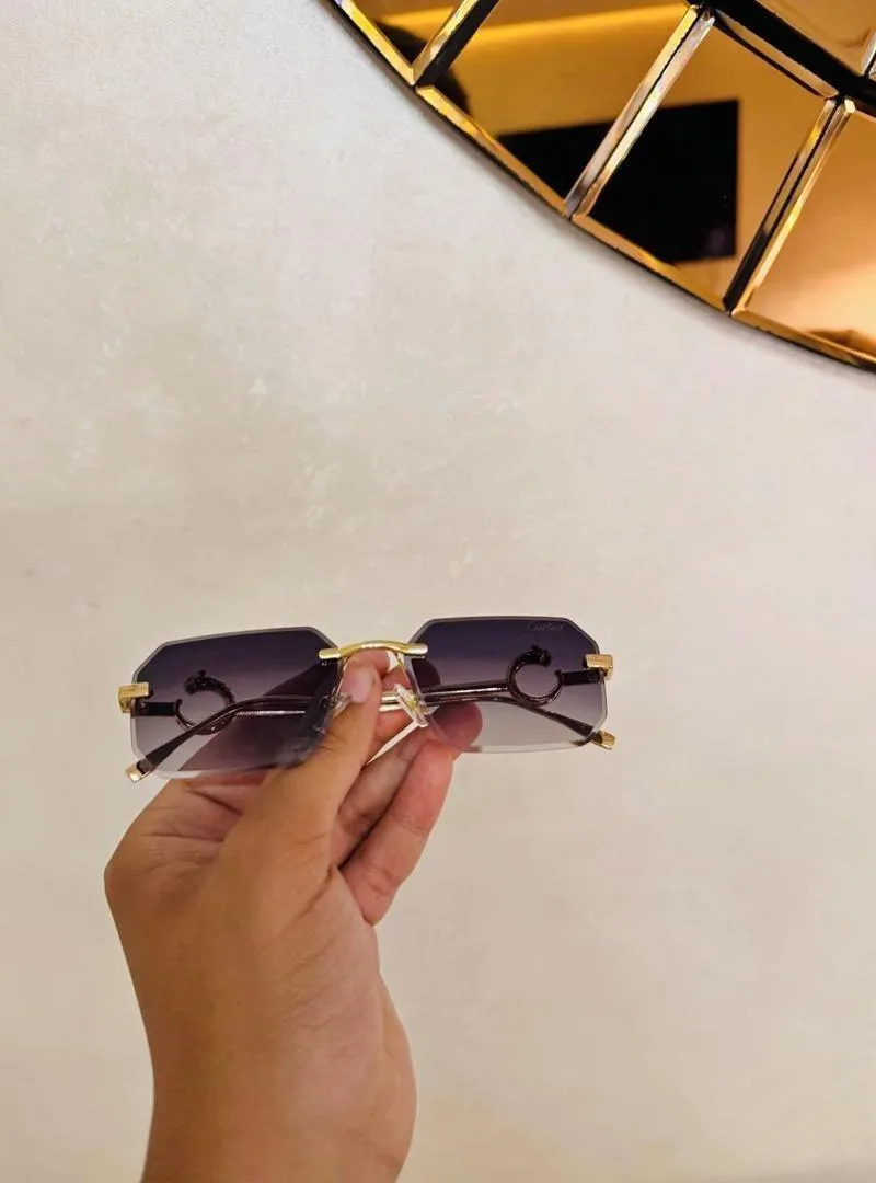 Lunettes Cartier très bonne qualité