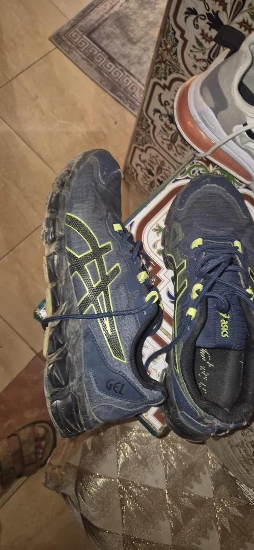 Vente baskets 41 bleu de France