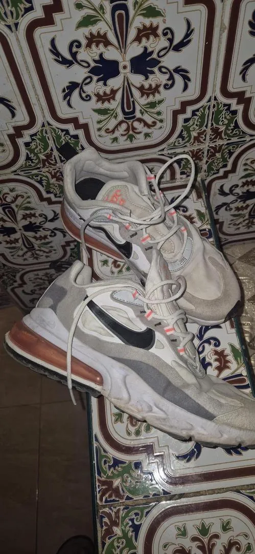 Vends baskets Nike 41.5