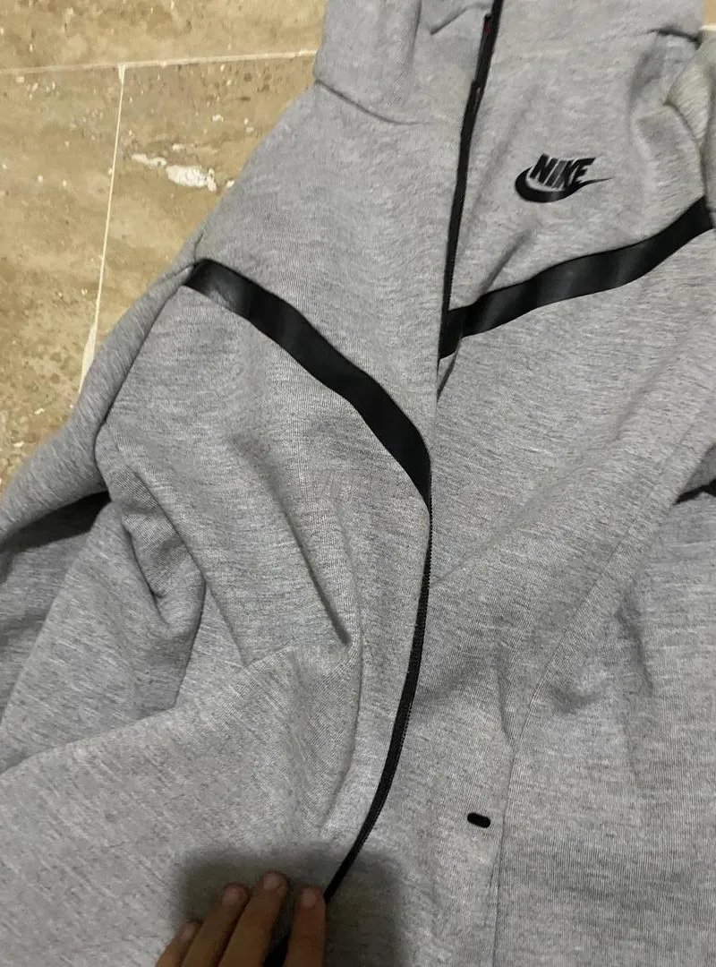 Veste Nike Tech grise taille S