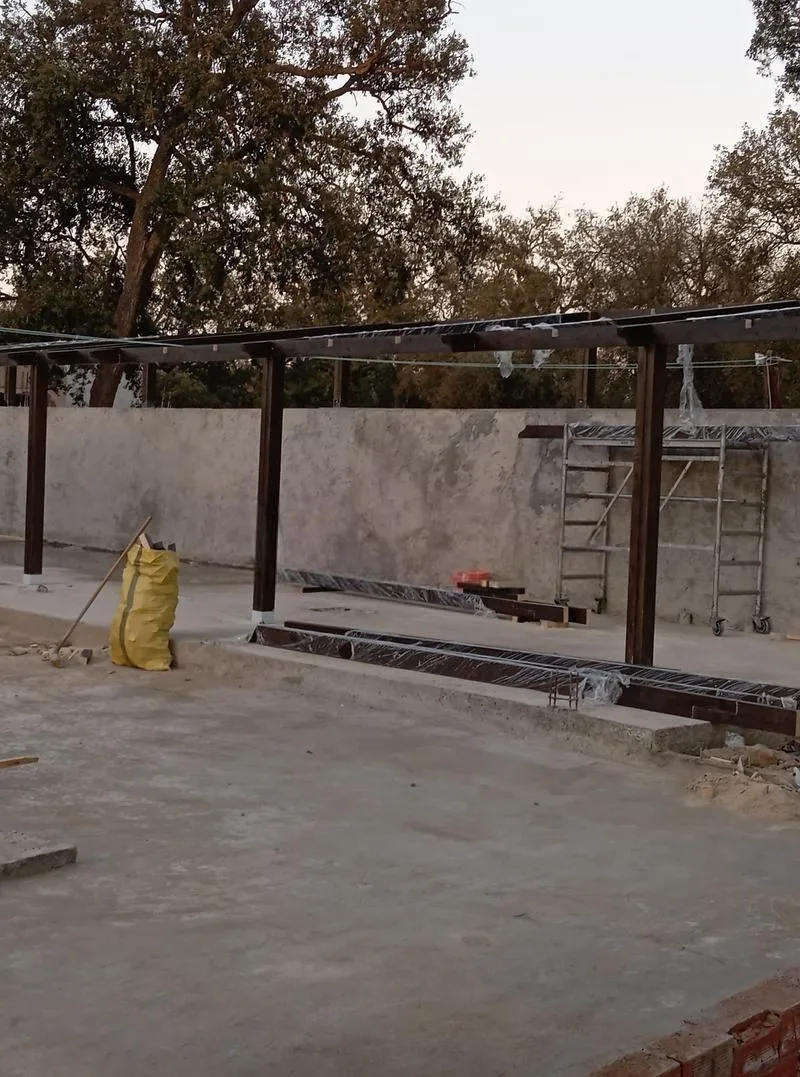 Installation de tous types de tuiles en bois, en terre cuite et en asphalte