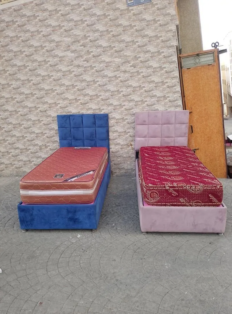 Deux matelas pour lit Ronjmo