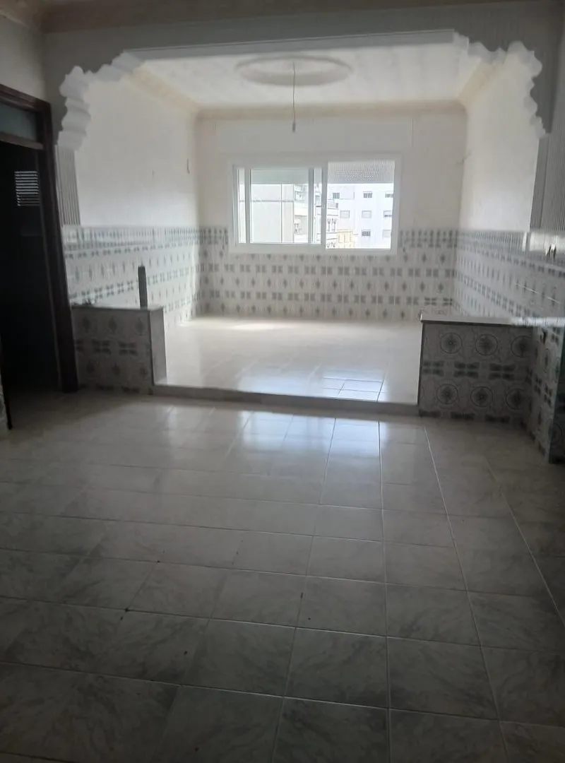Appartement de quatre chambres à louer à Tanger
