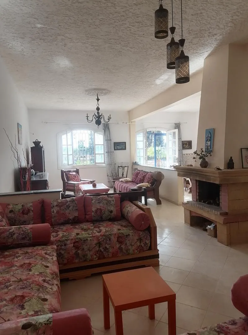 Villa environ 3000 m2 Benslimane (Ain Laqsob)